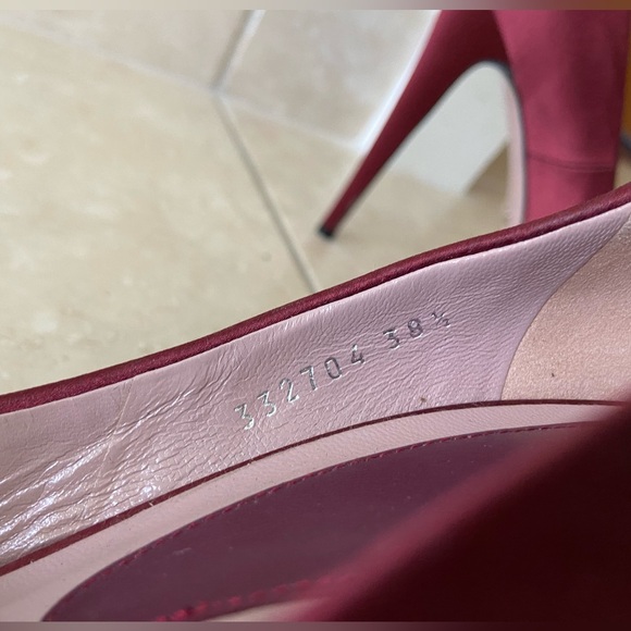 Silk Gucci Peep Toe Platform Pumps Heels 38.5/US 8.5 Burgundy Red - Picture 8 of 15